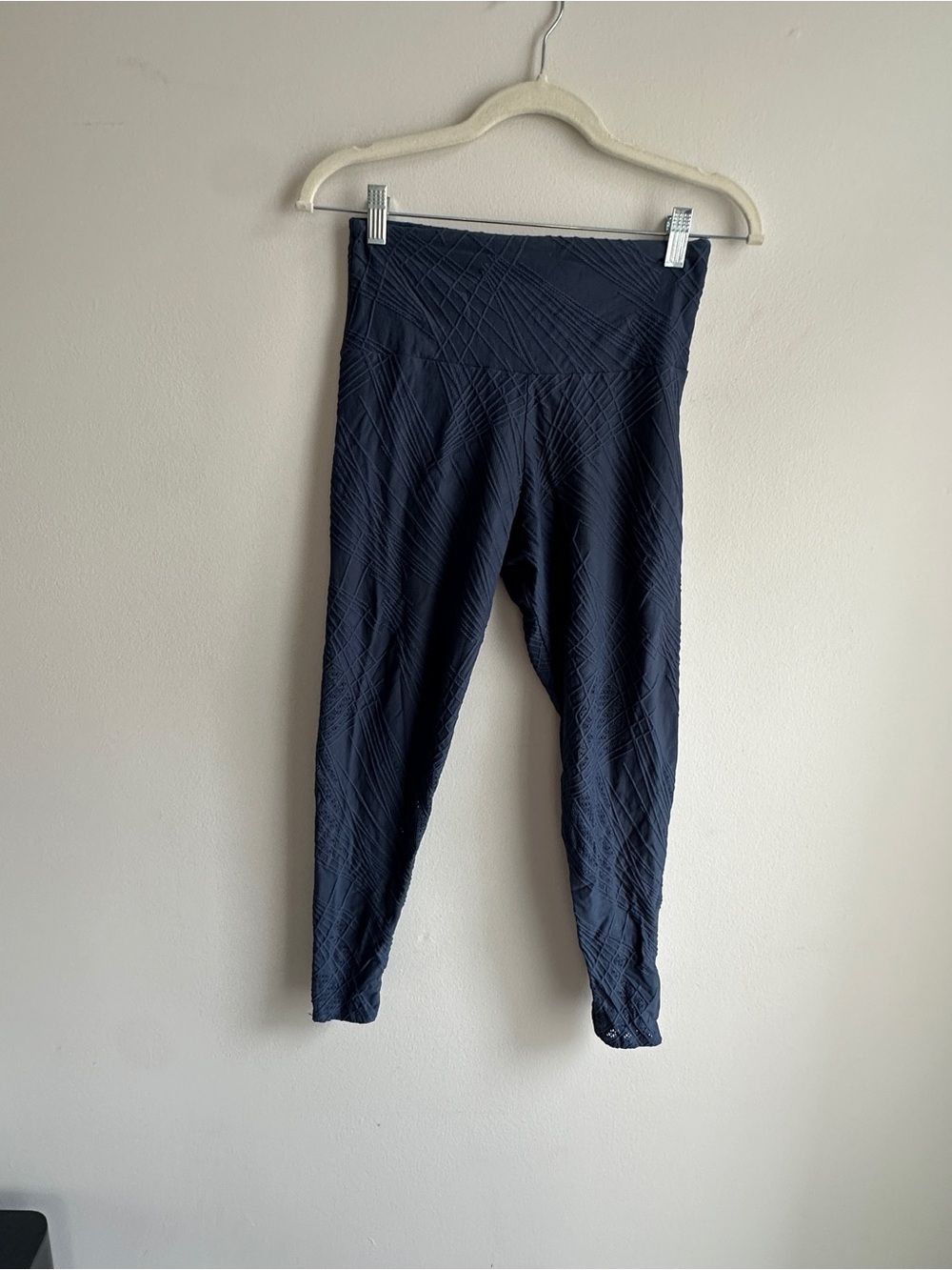 Onzie Navy Textured High-Waist Leggings